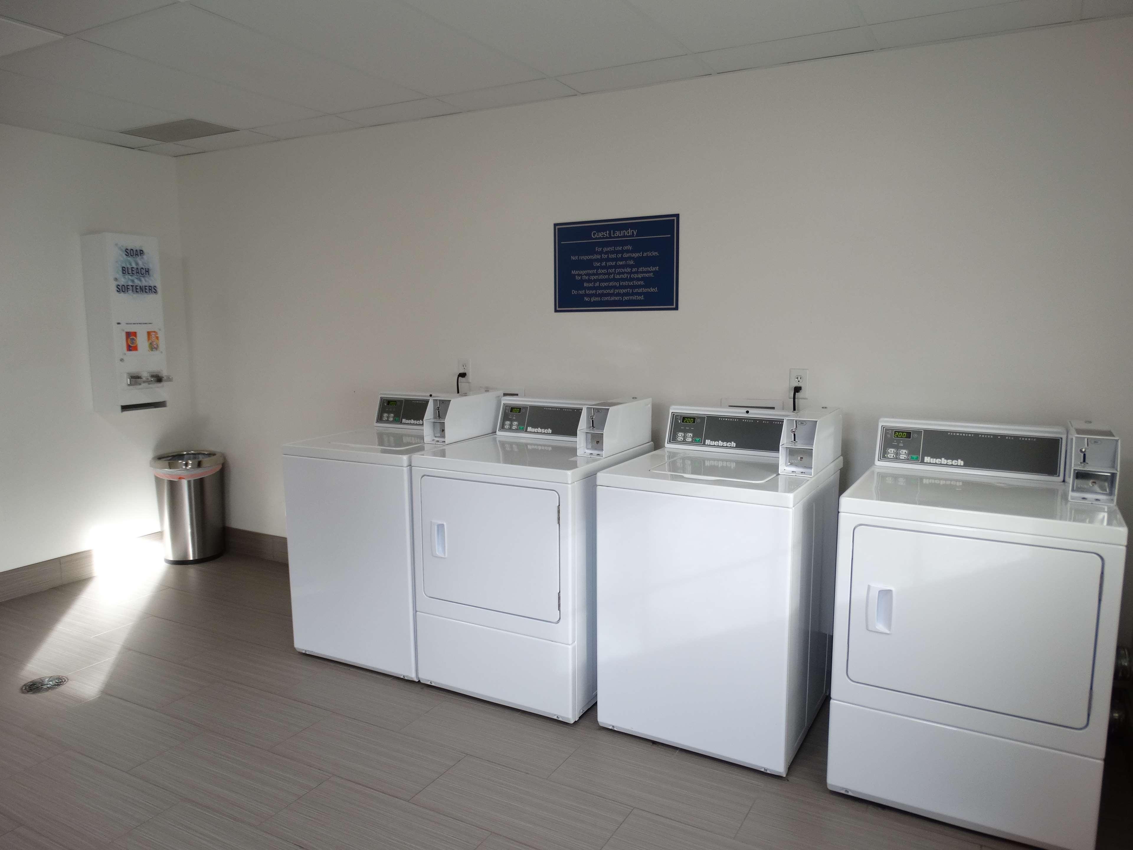 Best Western Duchesne Inn Udogodnienia zdjęcie