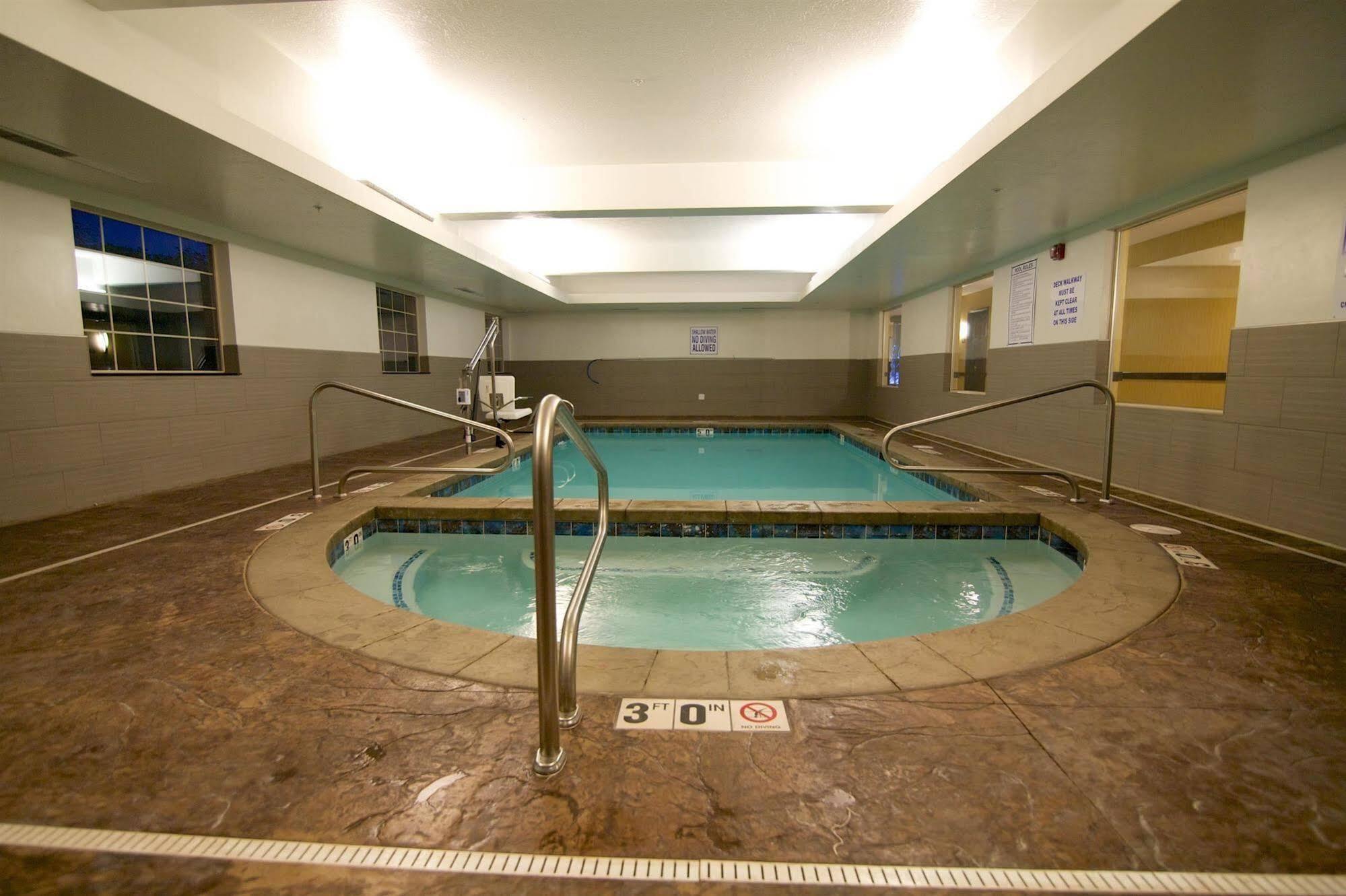 Best Western Duchesne Inn Zewnętrze zdjęcie